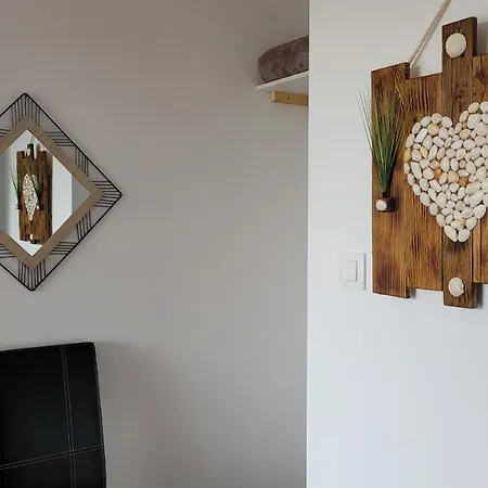 Chalé Nid'amour L'hirondelle Bézenac